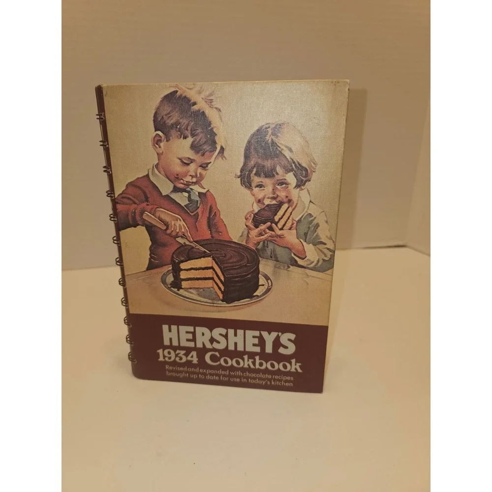 Hershey's 1934 Chocolate Cookbook Spiral bound Hanrdcover 1971 twelfth Recipes